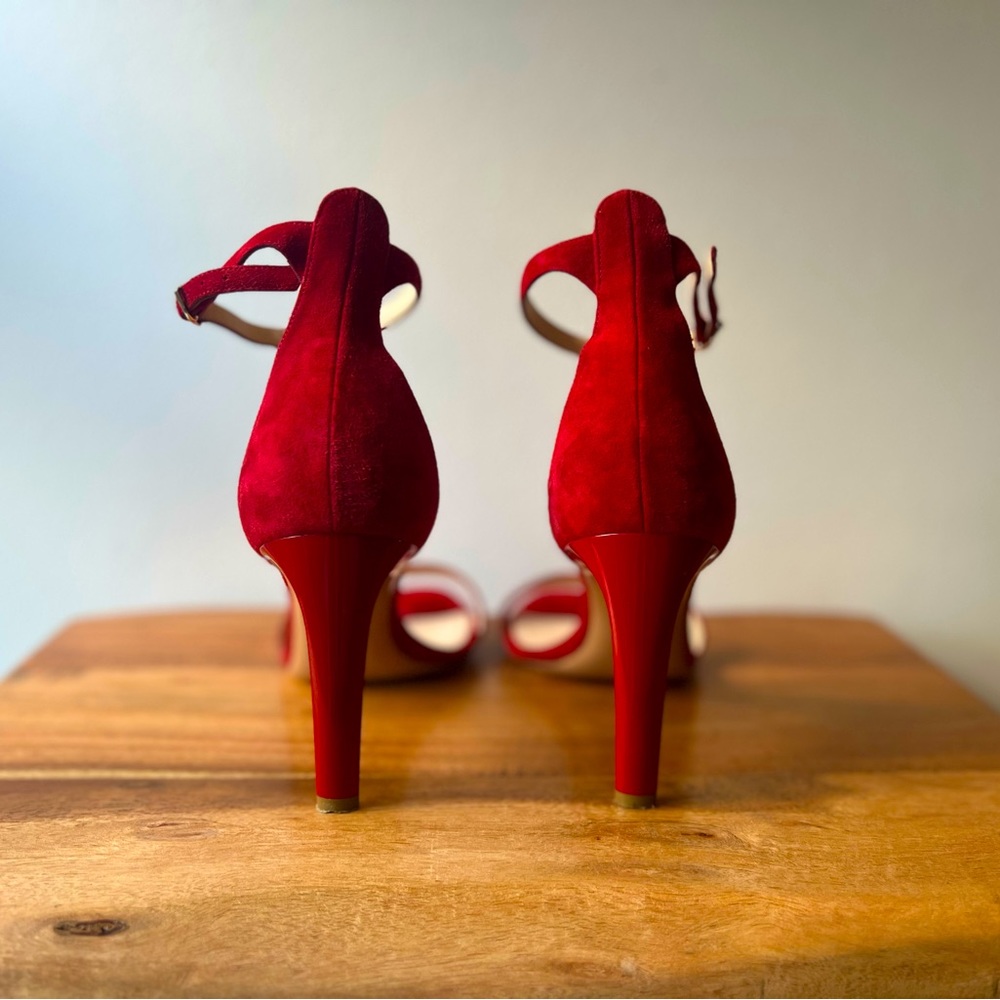 Nicholas Kirkwood Red Heels with Pearl Detail - Picture 7 of 8